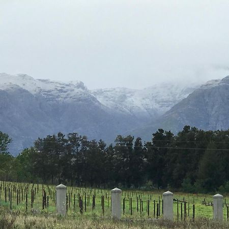 Raithby Winelands Historical Cottage Екстериор снимка