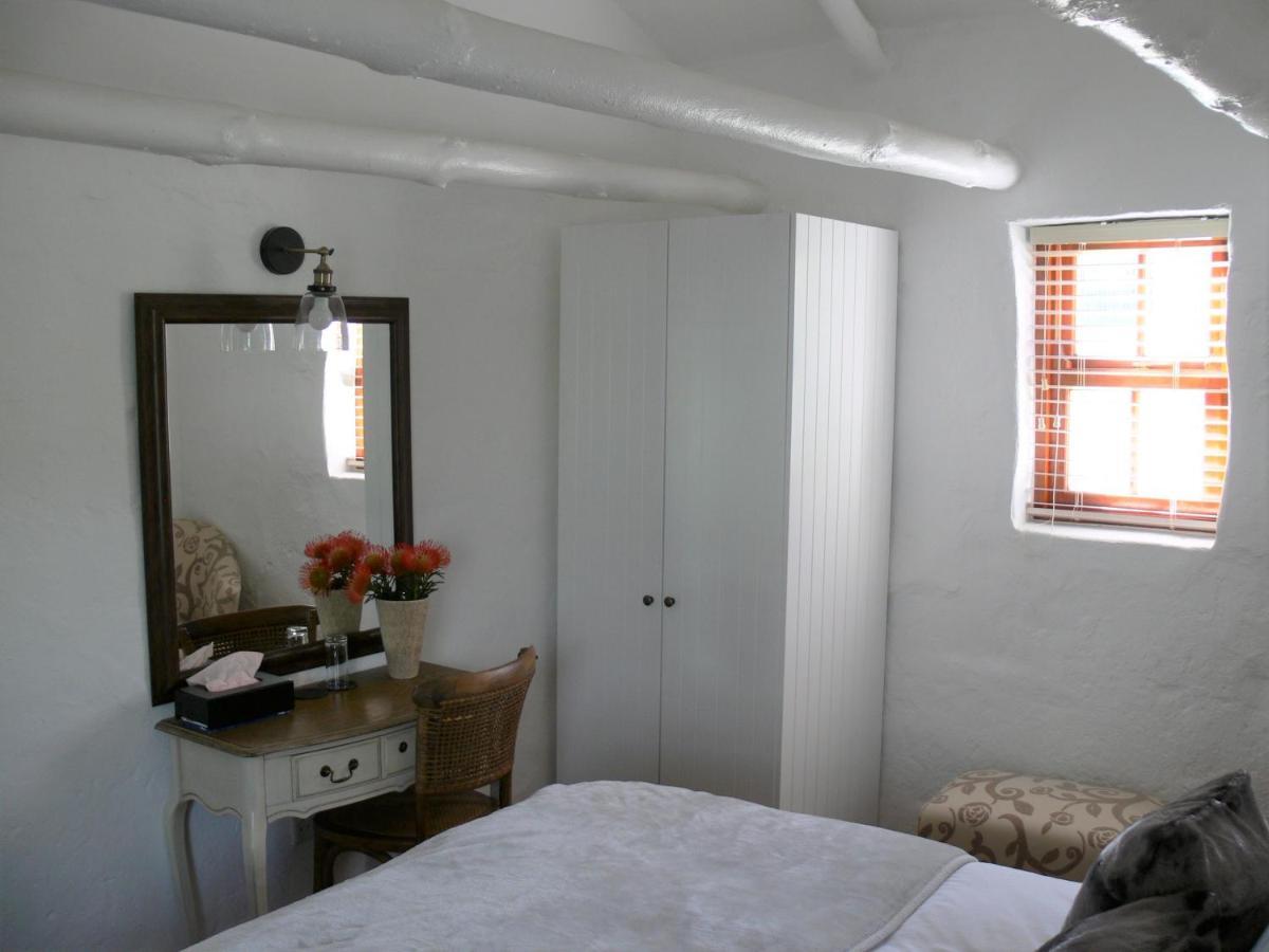 Raithby Winelands Historical Cottage Екстериор снимка