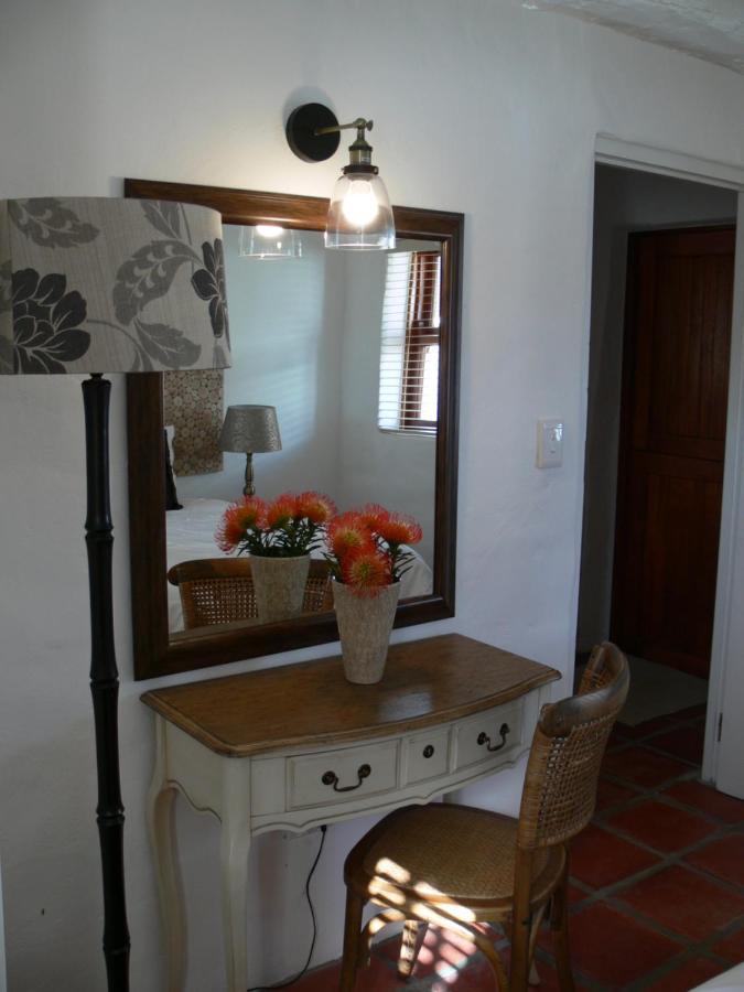 Raithby Winelands Historical Cottage Екстериор снимка