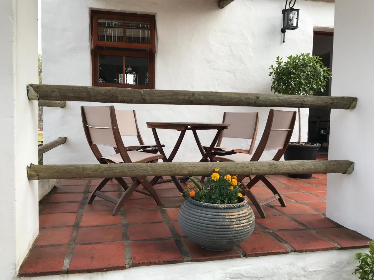Raithby Winelands Historical Cottage Екстериор снимка